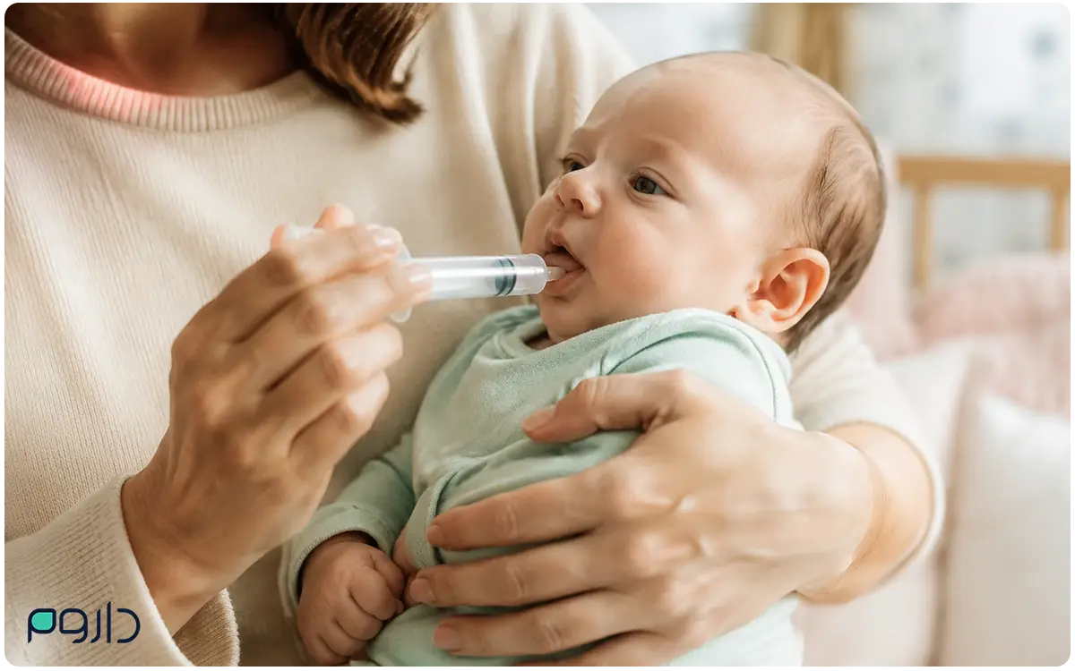 مقایسه اشتباه قاشق خانگی با سرنگ مدرج برای محاسبه دوز استامینوفن نوزاد