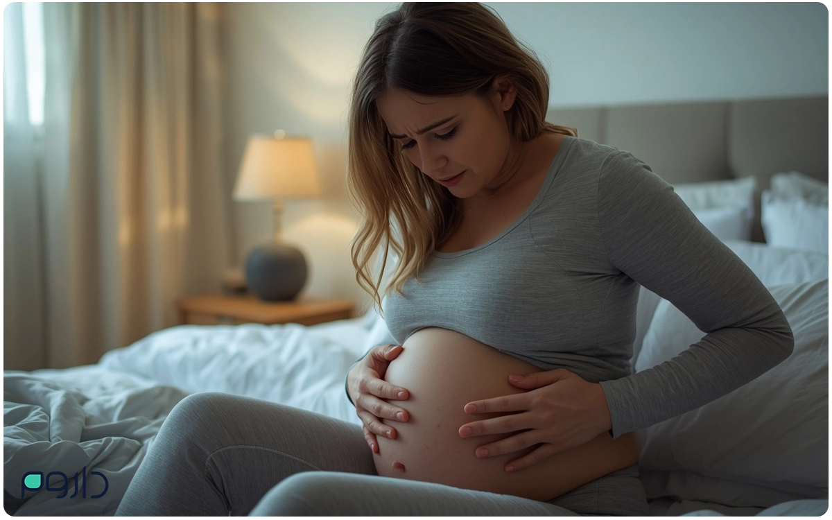 خانم باردار نگران مبتلا به عفونت واژینال